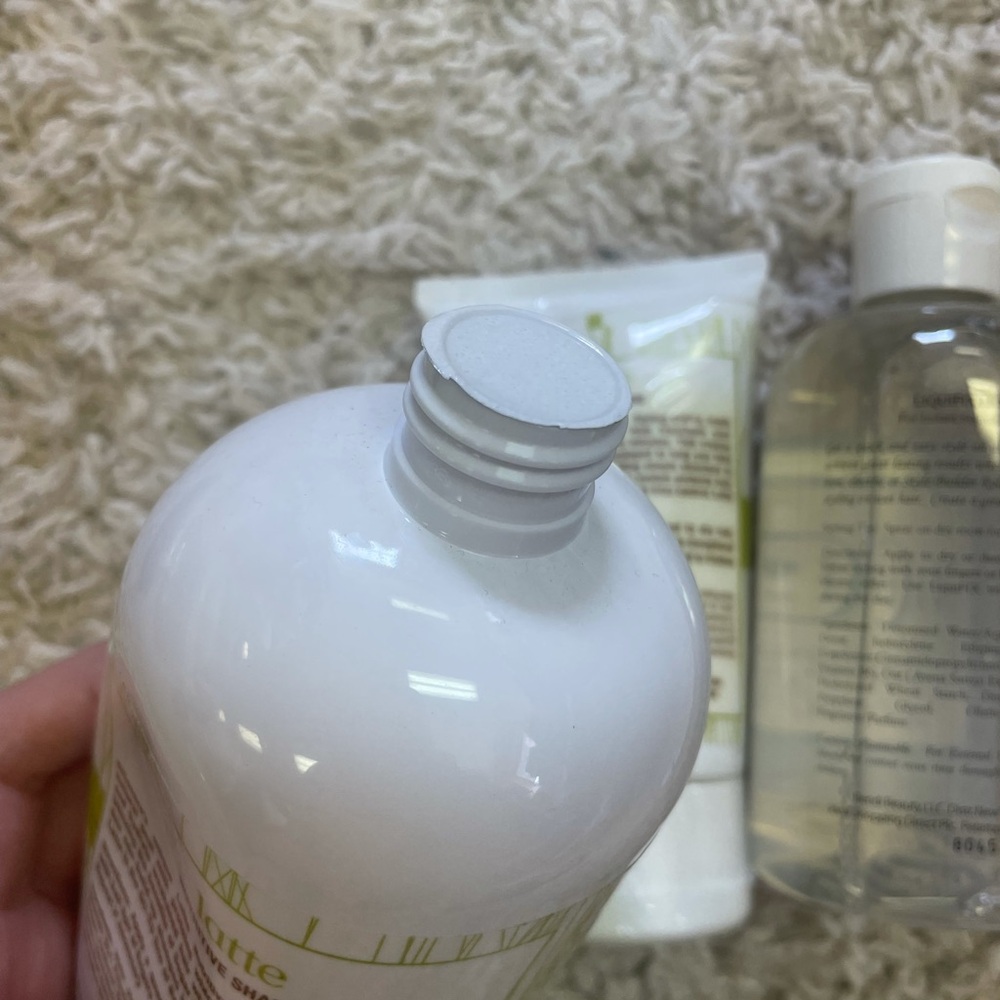 DiCesare Hair Care Bundle (Shampoo, Conditioner, Styling Cream, Musse) RARE - Picture 8 of 13